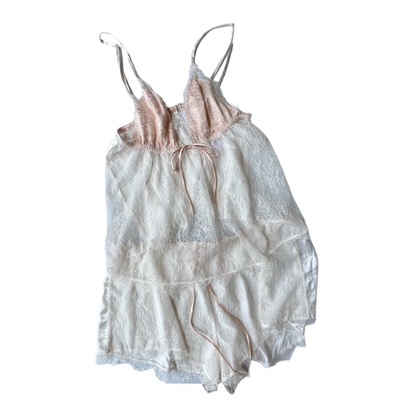 Victorias Secret Satin Sheer Lace Top & Bottom NWT Medium - Picture 3 of 5